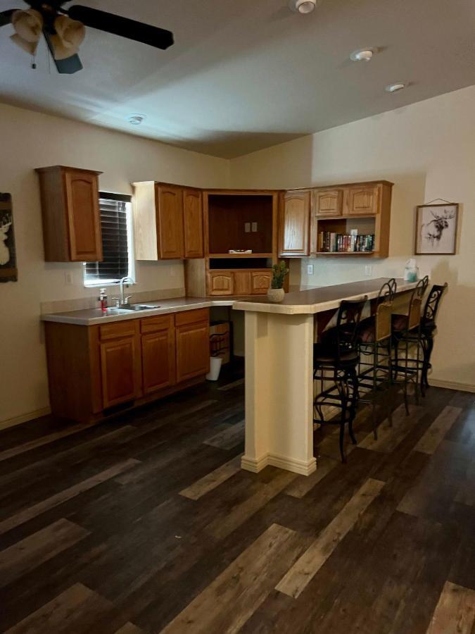 Parker Strip Pool House With Game Room! Екстер'єр фото